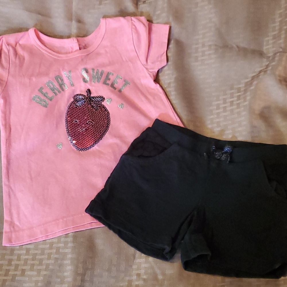 3T shirt and shorts